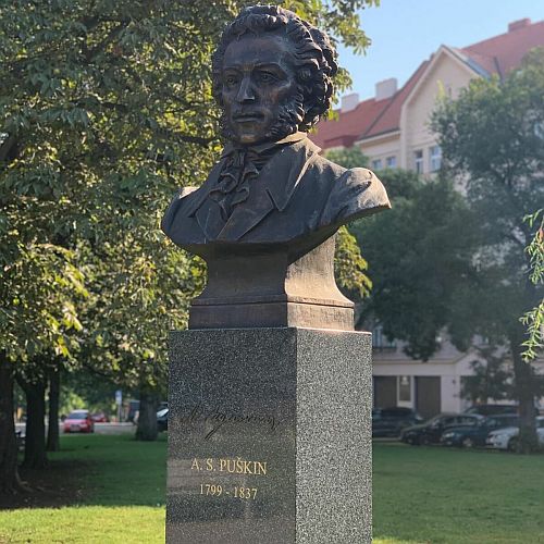 puskin_praha_namesti.jpg